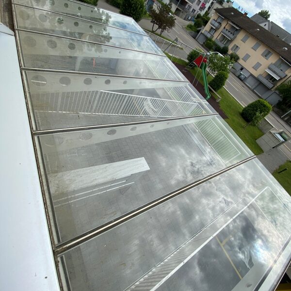 Glasvordach Reinigung